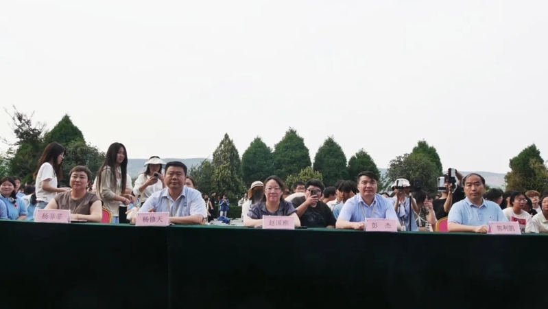 郑州仲景国医中等专业学校红歌合唱比赛献礼校庆四十周年